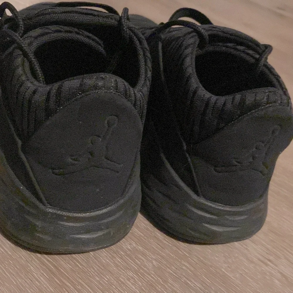 EUC [Jordan] Formula 23 Low All Black Mesh Fabric Athletic Sneakers Men’s Sz 11 - Picture 8 of 13